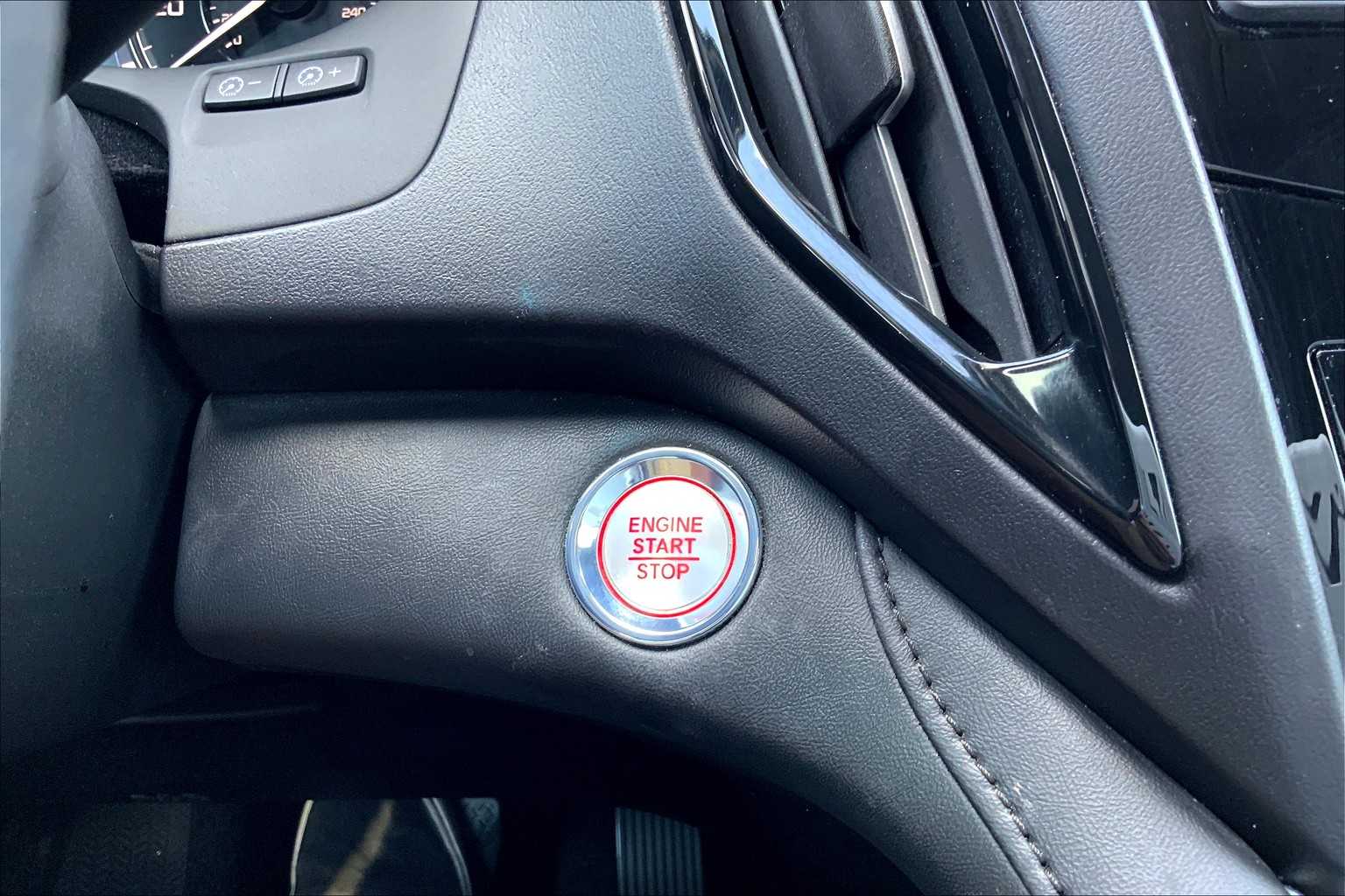 2022 Acura RDX photo 33