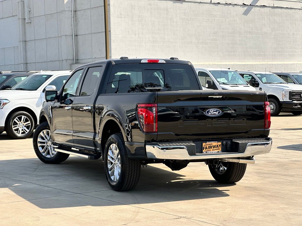 2024 Ford F-150 XLT photo 4