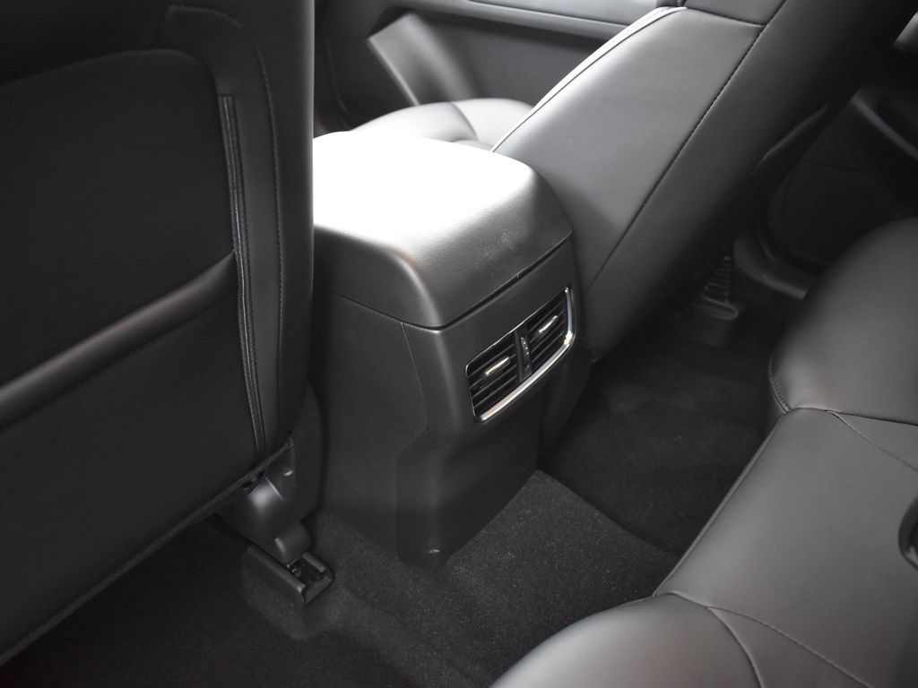2025 Mazda CX-5 2.5 Select photo 22