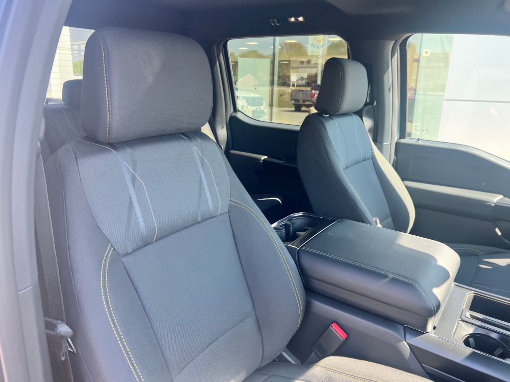2025 Ford F-150 STX photo 24