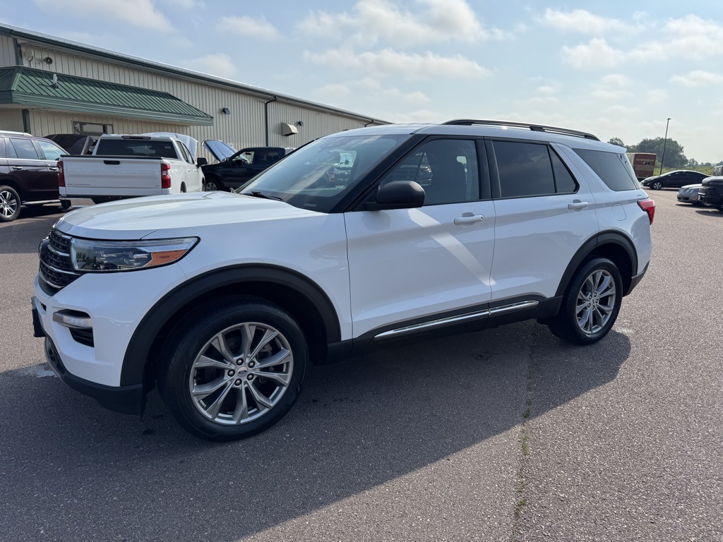 2022 Ford Explorer XLT photo 4