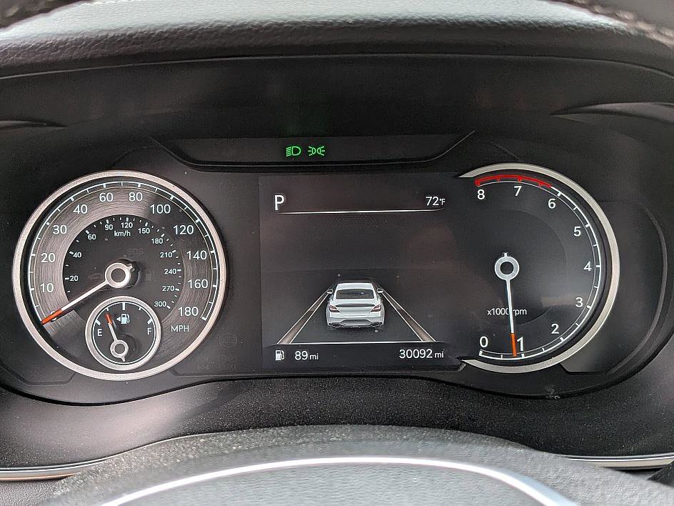 2023 Genesis G70 2.0T photo 18