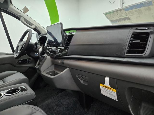 2024 Ford Transit Cargo Van photo 31