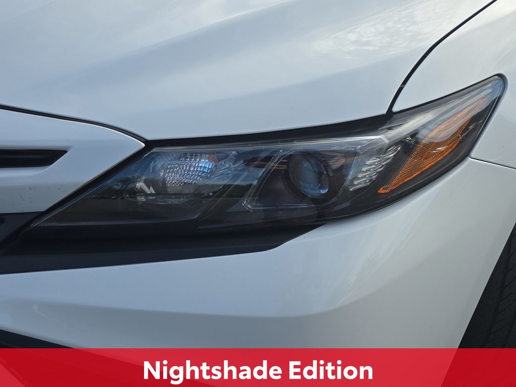 2022 Toyota Camry SE photo 24