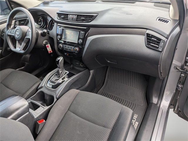 2020 Nissan Rogue Sport S photo 27