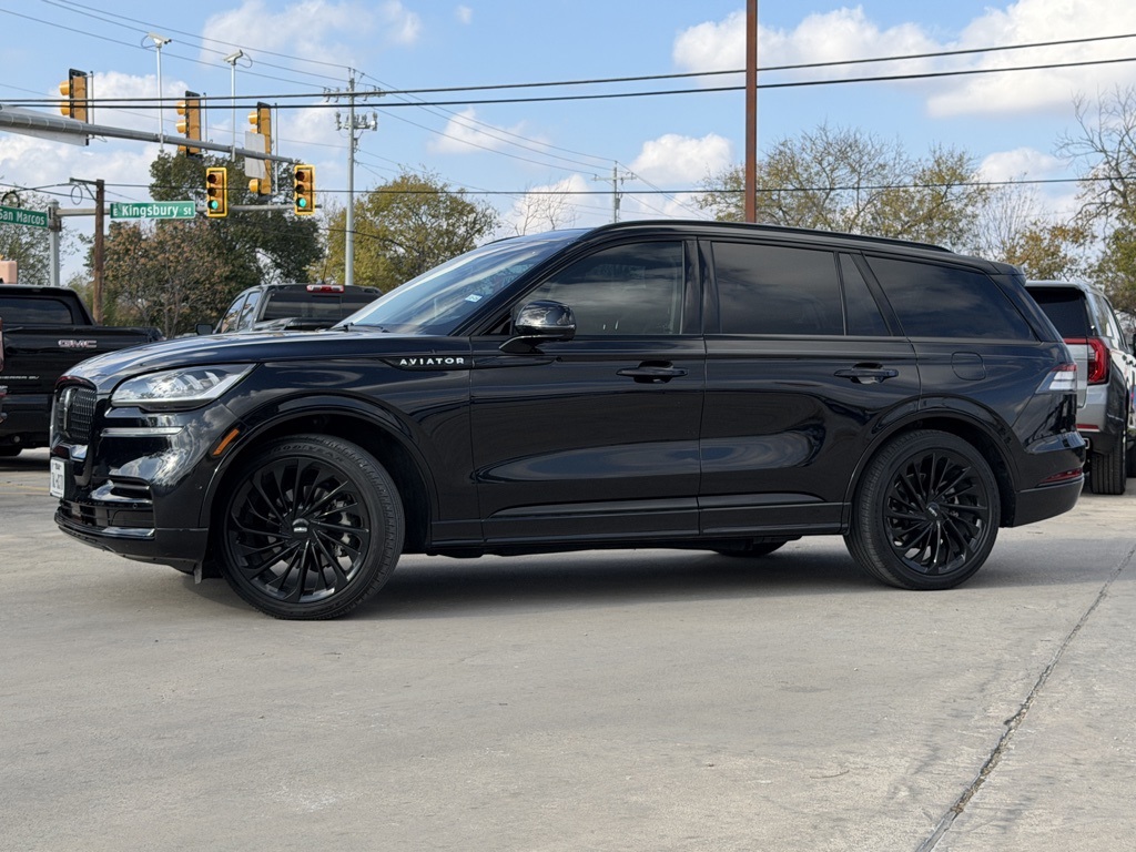 2023 Lincoln Aviator Reserve's photo
