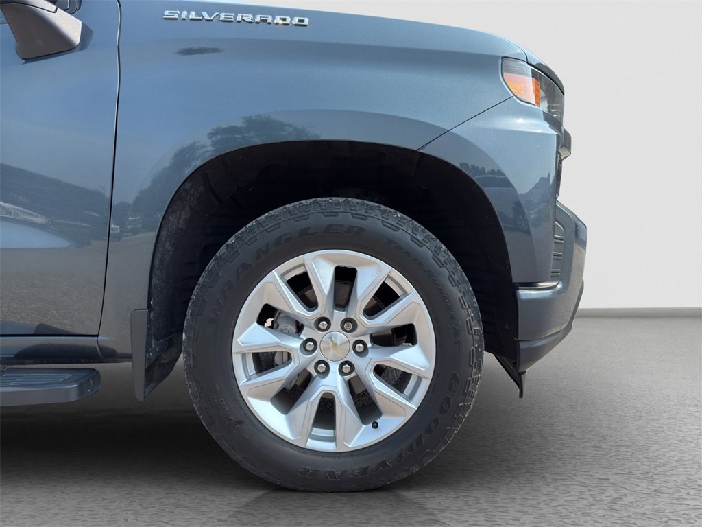 Used 2019 Chevrolet Silverado 1500 Custom with VIN 3GCPYBEH5KG304487 for sale in Kansas City