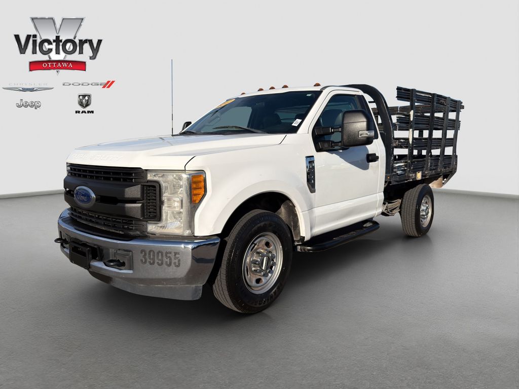 2017 Ford F-250 Super Duty XL's photo