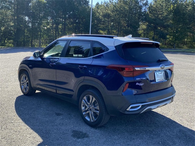 2021 Kia Seltos S photo 3