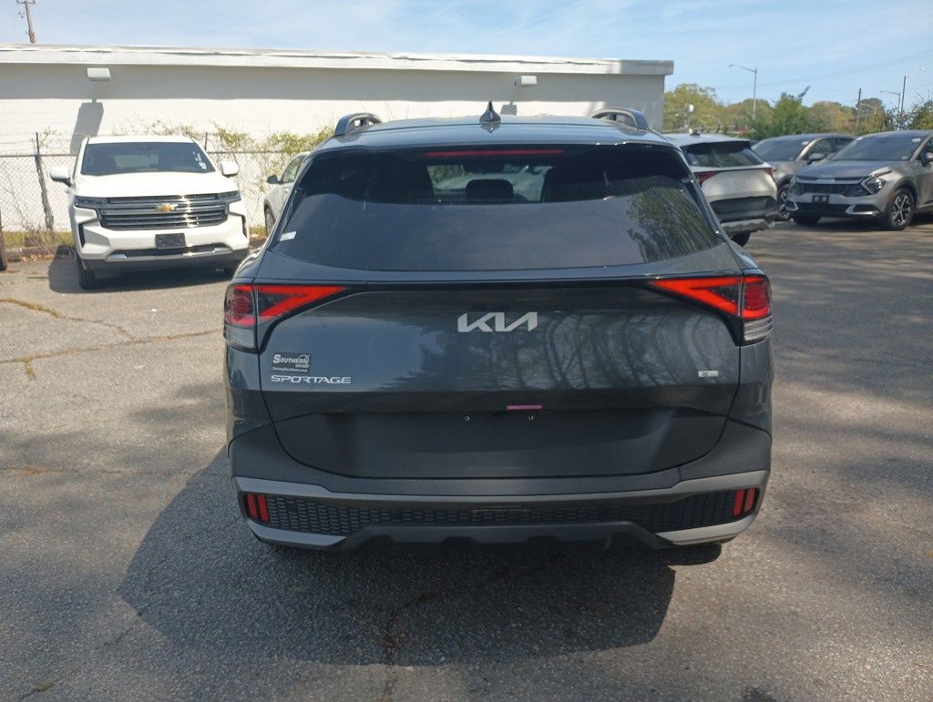 2024 Kia Sportage X-Line photo 4