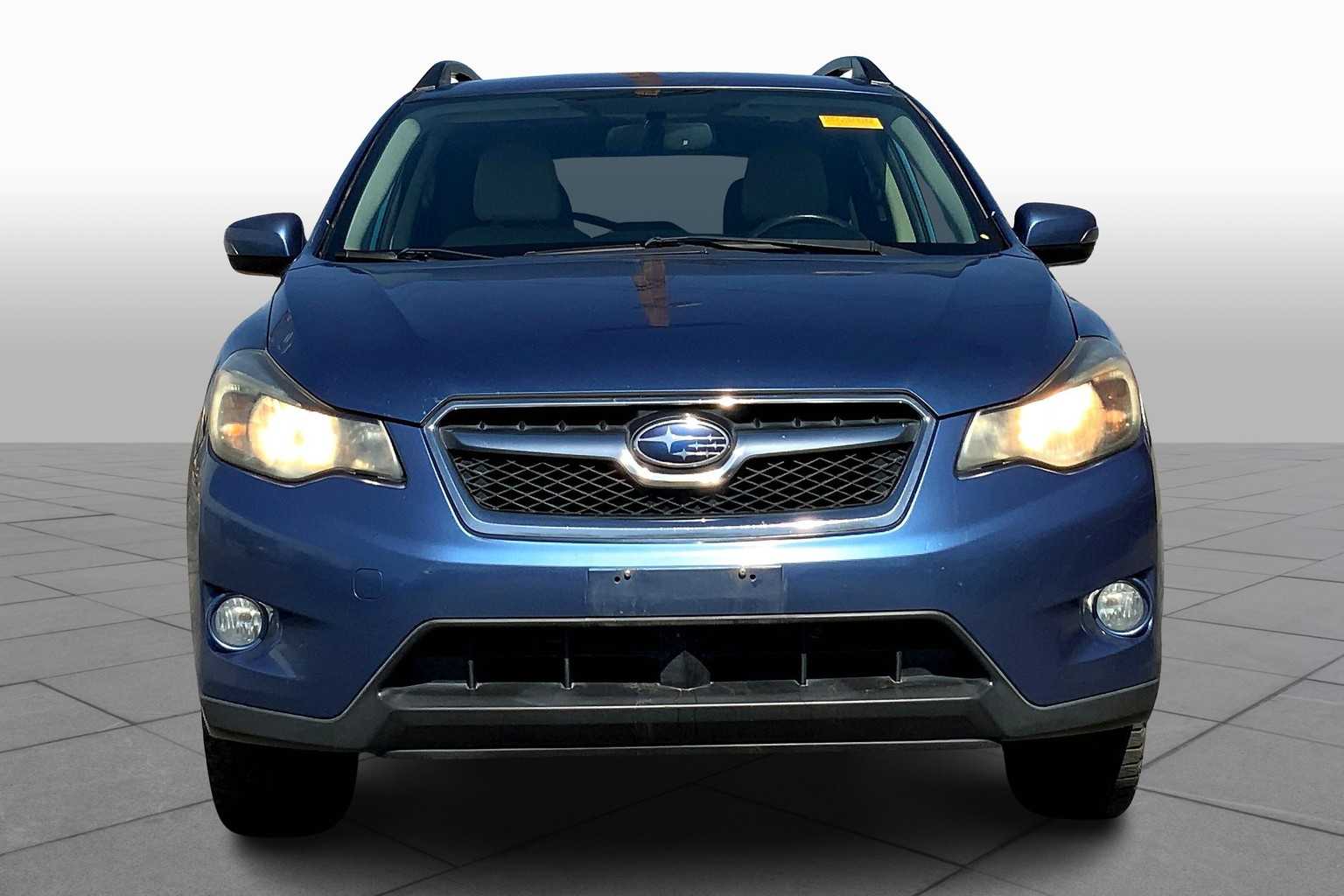 2015 Subaru Crosstrek Hybrid Touring photo 3