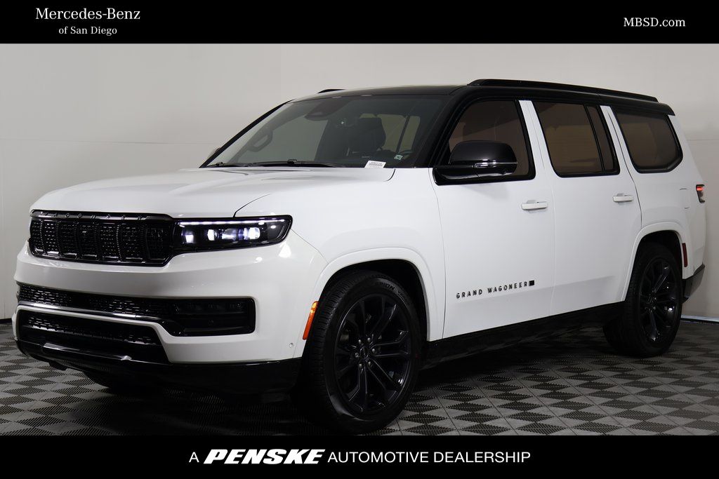 2023 Jeep Grand Wagoneer Series II's photo