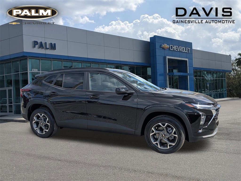 2026 Chevrolet Trax LT's photo