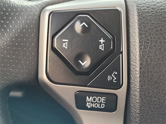 2024 Toyota 4Runner SR5 4WD photo 30