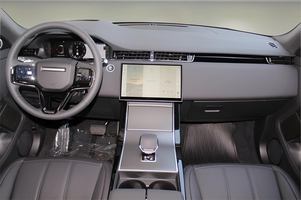 2026 Land Rover Range Rover Evoque S photo 13