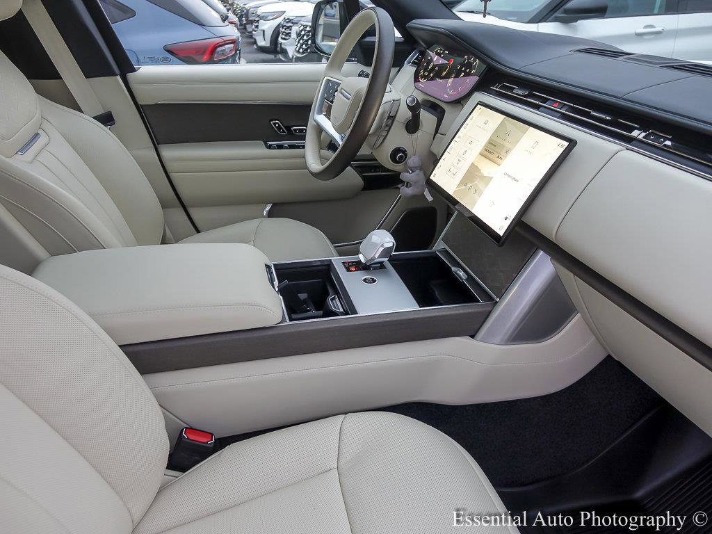 2025 LAND ROVER RANGE ROVER - Image 46