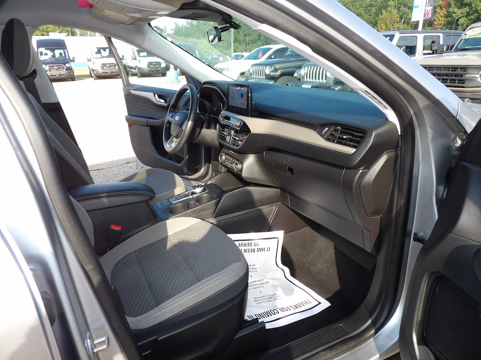 2021 Ford Escape SE Hybrid photo 13