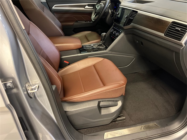 2022 Volkswagen Atlas V6 SE Technology photo 8