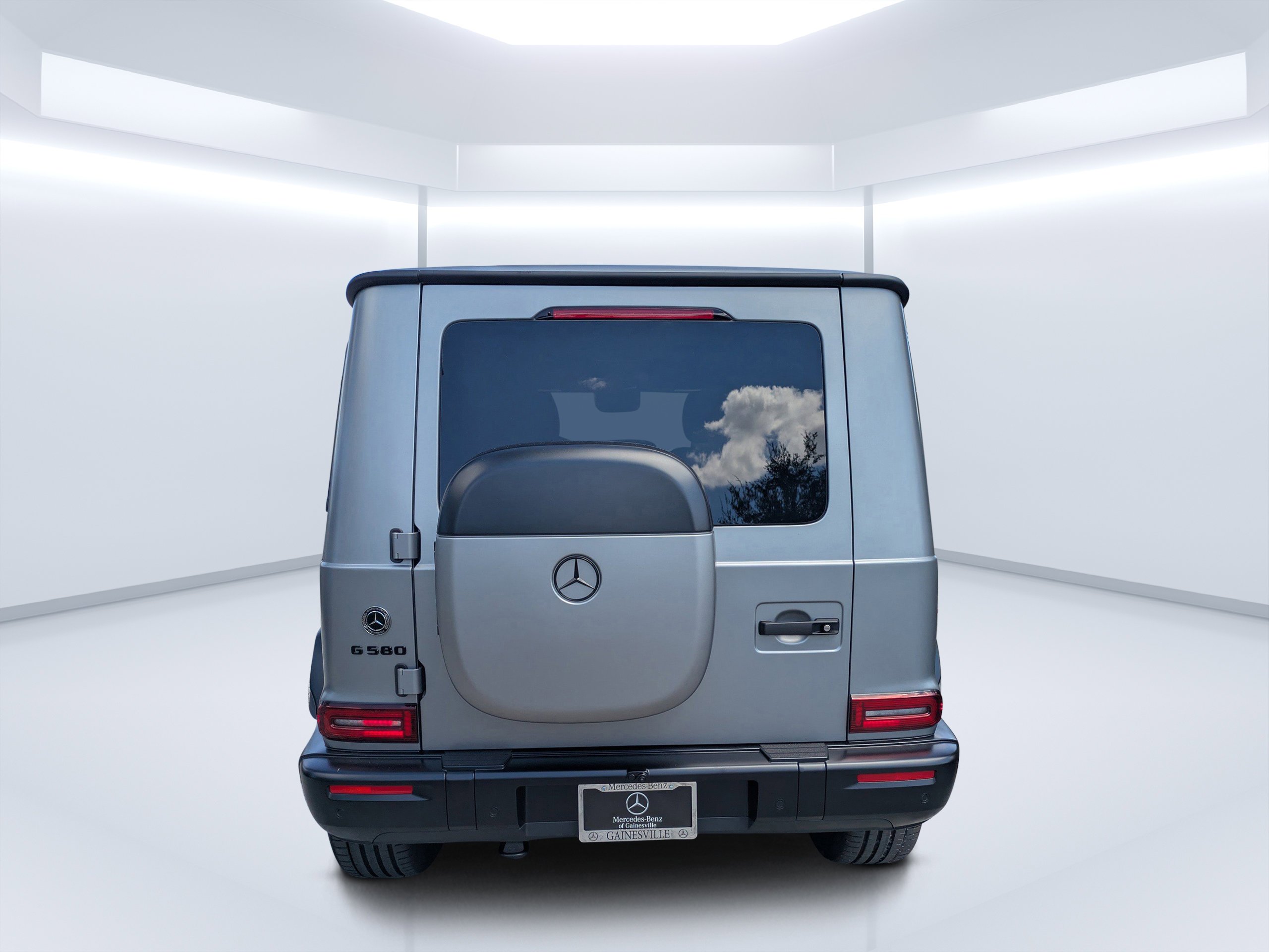2025 Mercedes Benz G photo 4