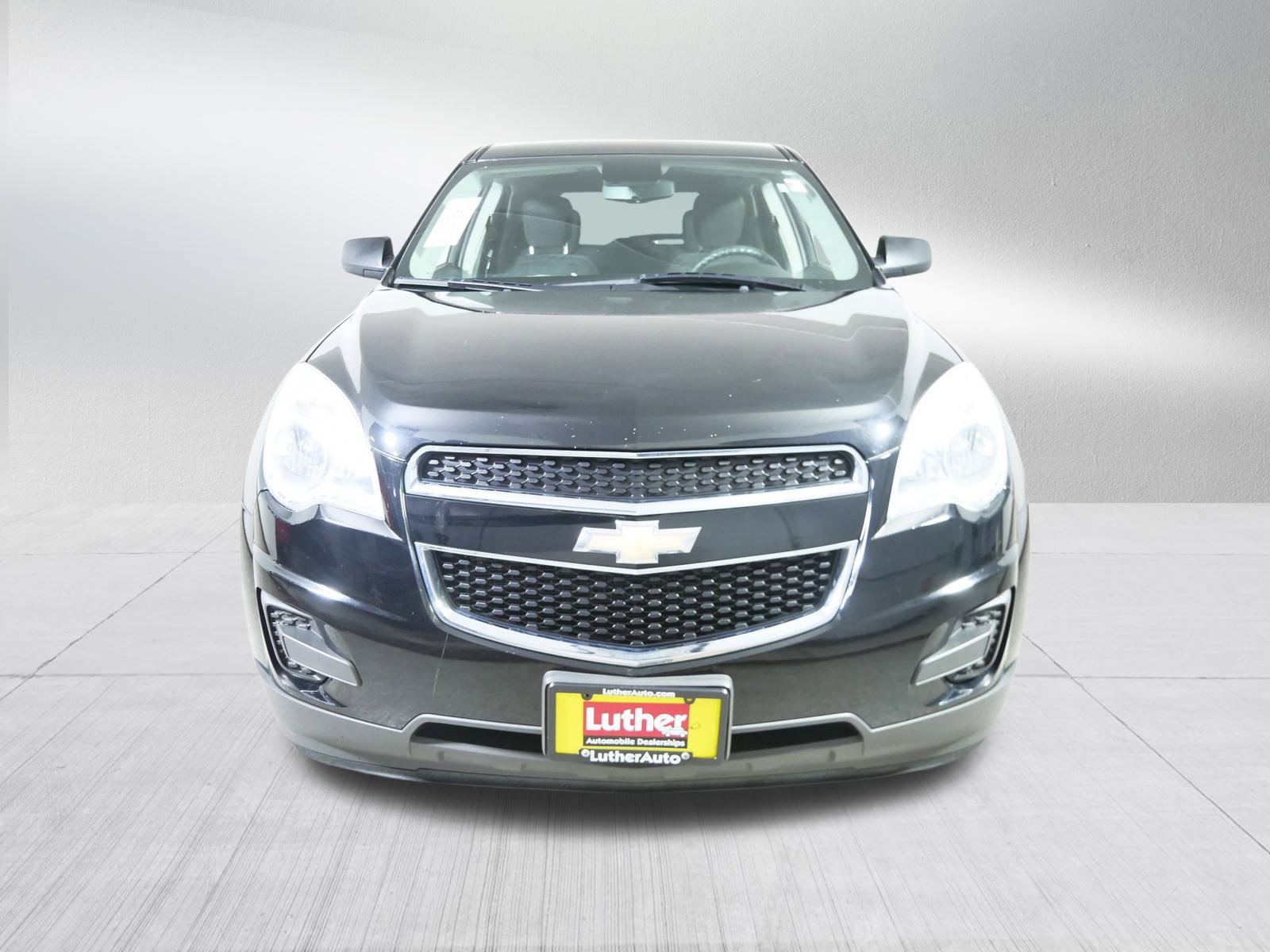 Used 2014 Chevrolet Equinox LS with VIN 2GNALAEK1E6341781 for sale in Golden Valley, MN