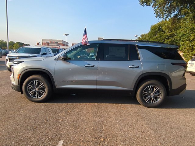 2026 Chevrolet Traverse photo 3