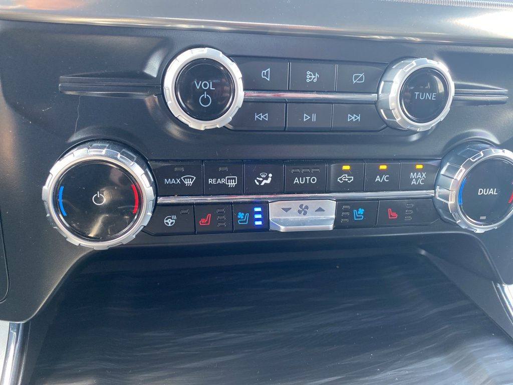 2024 Ford F-150 Lariat photo 28
