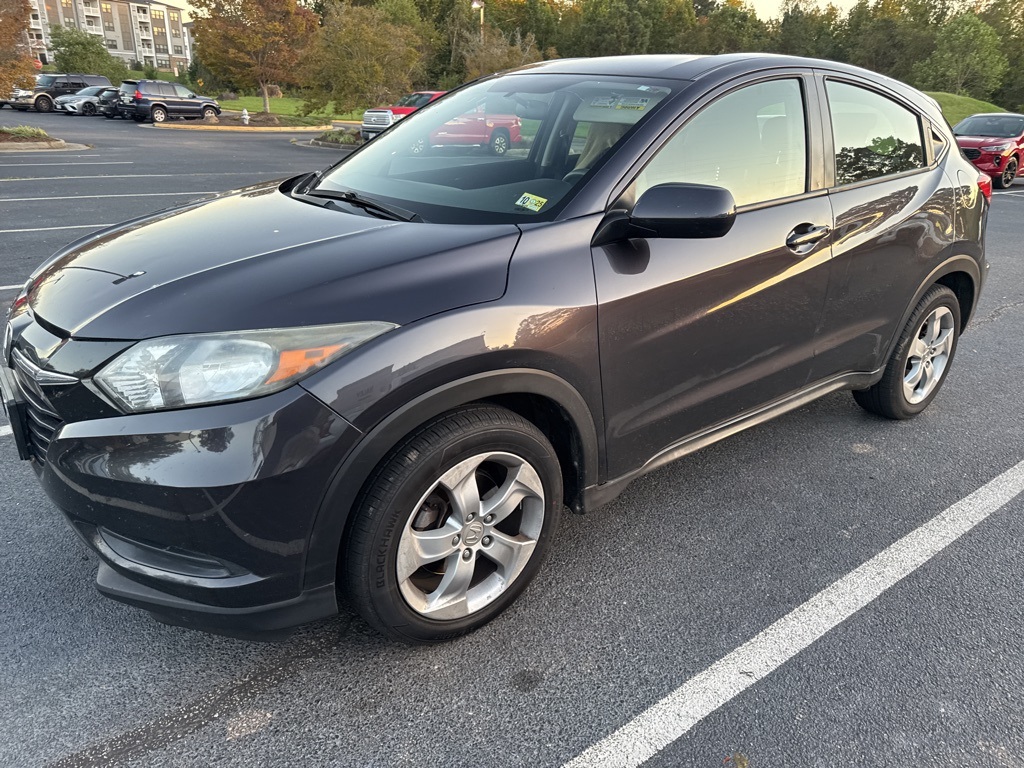 2016 Honda HR-V LX photo 6