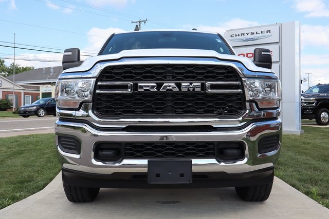 2023 Ram 2500 Tradesman photo 5