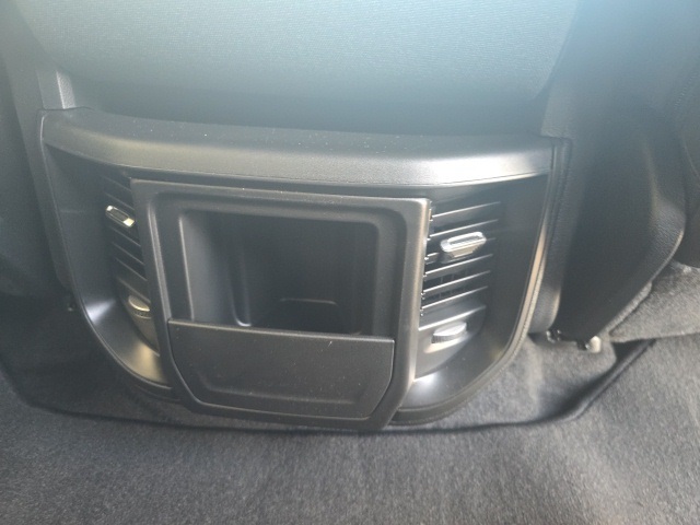 2025 Ram 1500 Tradesman photo 4