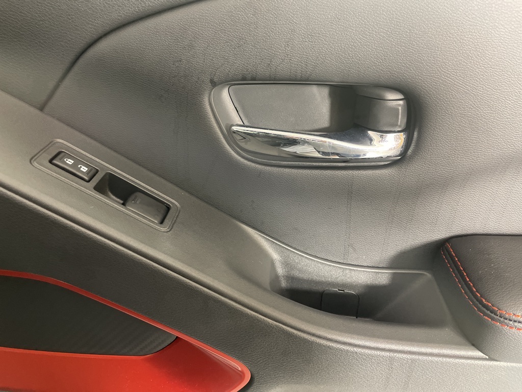 2025 Nissan Frontier PRO-4X photo 10