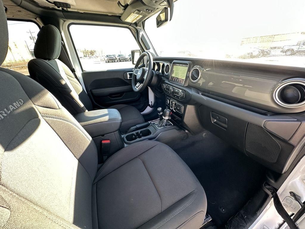 Used 2023 White Jeep Overland 4x4 image 21