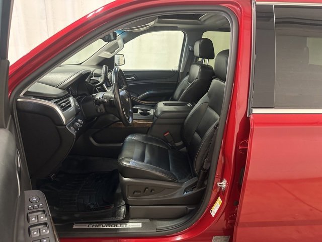 2015 Chevrolet Tahoe LT photo 4