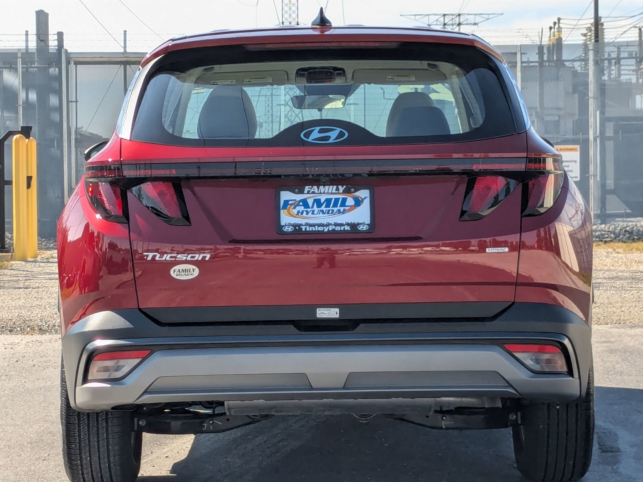2025 Hyundai Tucson SE photo 4