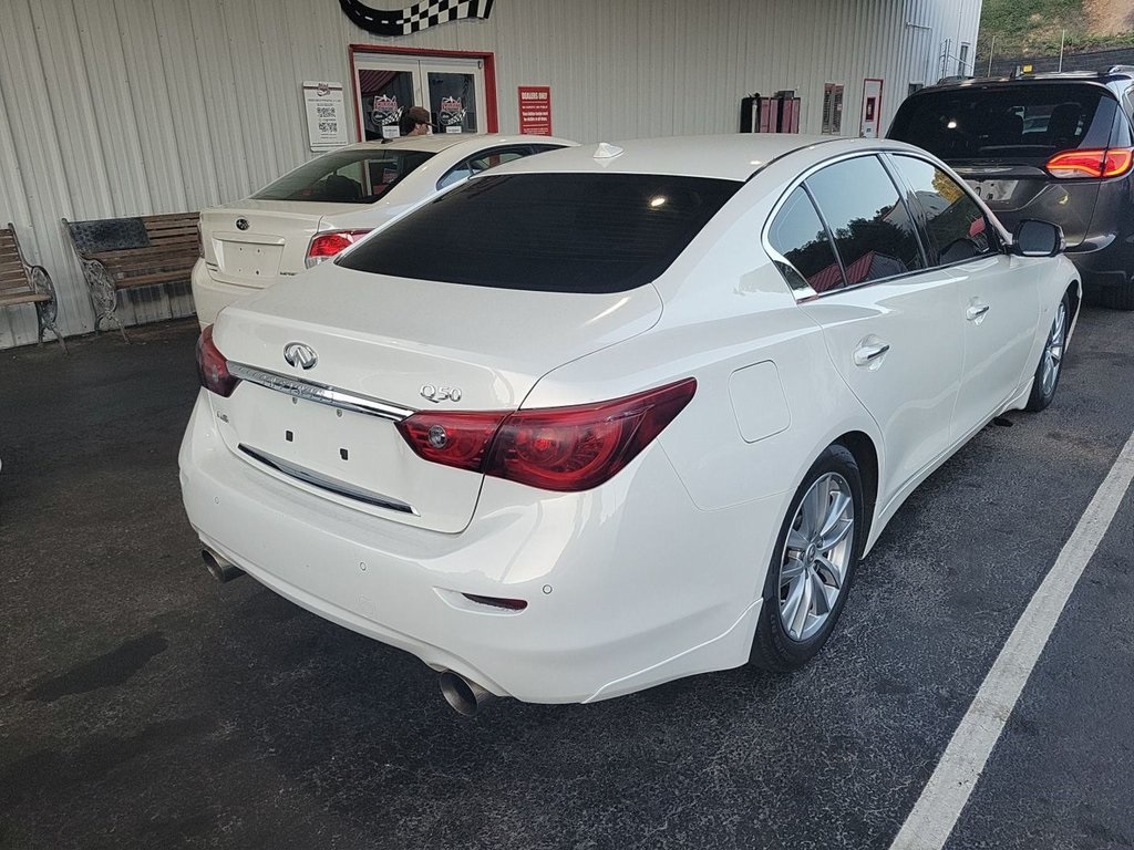 2014 Infiniti Q50 Premium photo 4