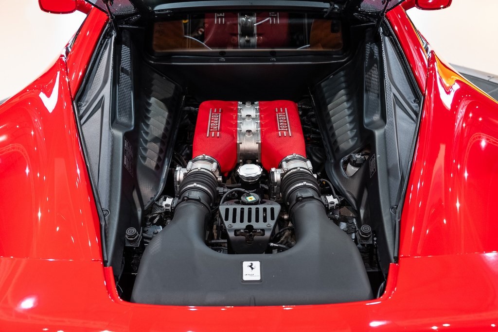 2015 Ferrari 458 Italia Base photo 15