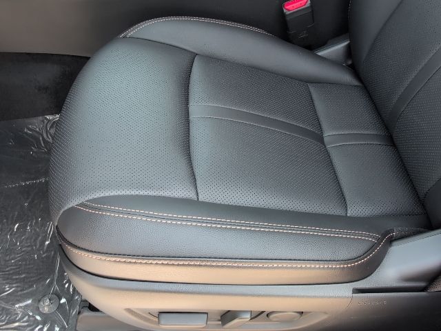 2025 Mazda CX-90 3.3 Turbo Preferred photo 11