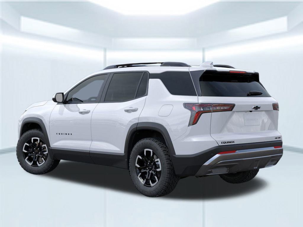 2026 Chevrolet Equinox ACTIV photo 2