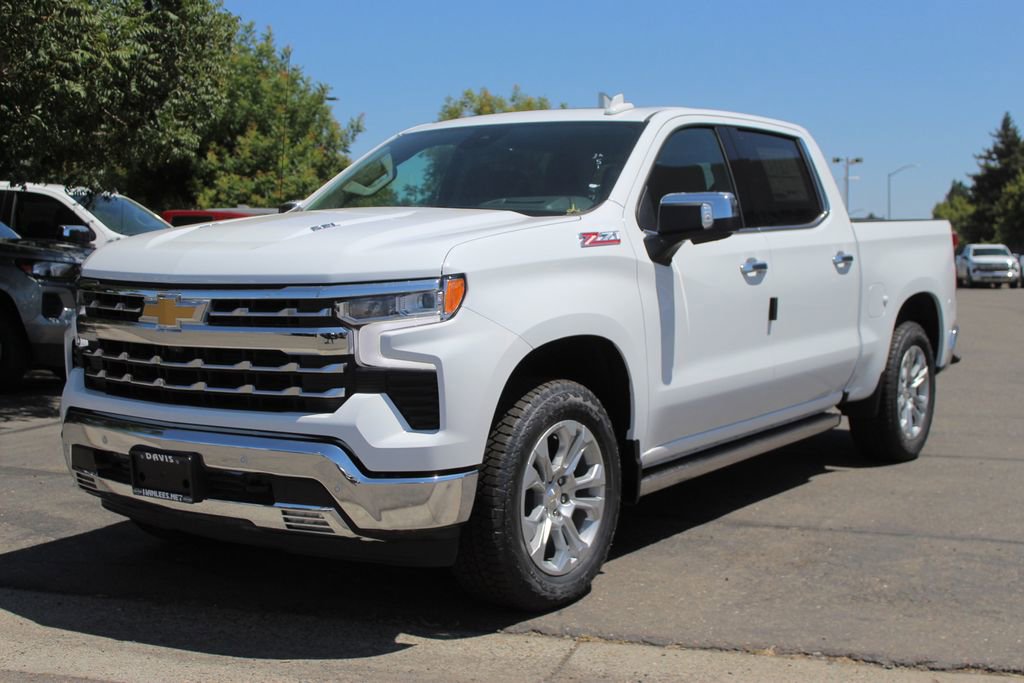 2025 Chevrolet Silverado 1500 LTZ photo 2