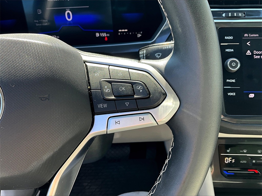 2022 Volkswagen Tiguan SE photo 20
