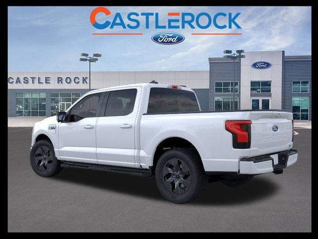 2025 Ford F-150 XLT photo 4