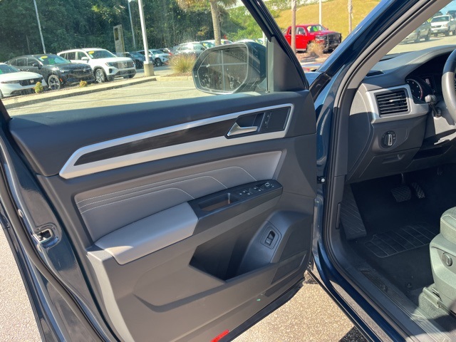 2021 Volkswagen Atlas V6 SE Technology photo 4