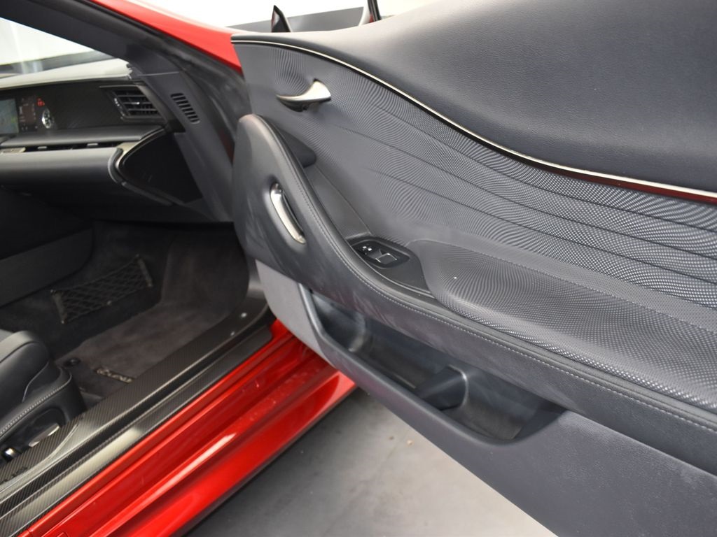 2021 Lexus LC 500 photo 18