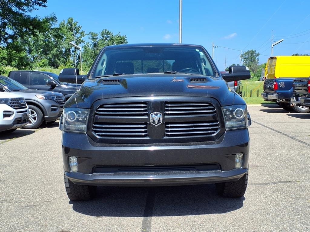 2017 Ram 1500 Sport photo 2