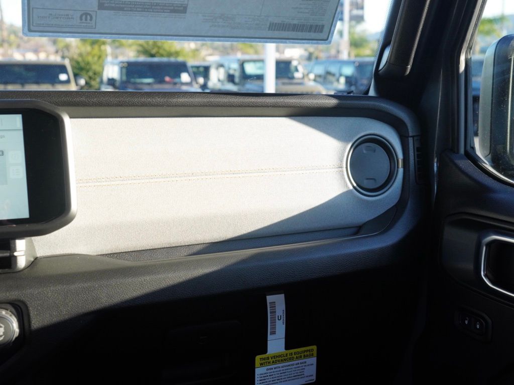 New 2026 Anvil Clear-Coat Exterior Paint Jeep Willys image 23