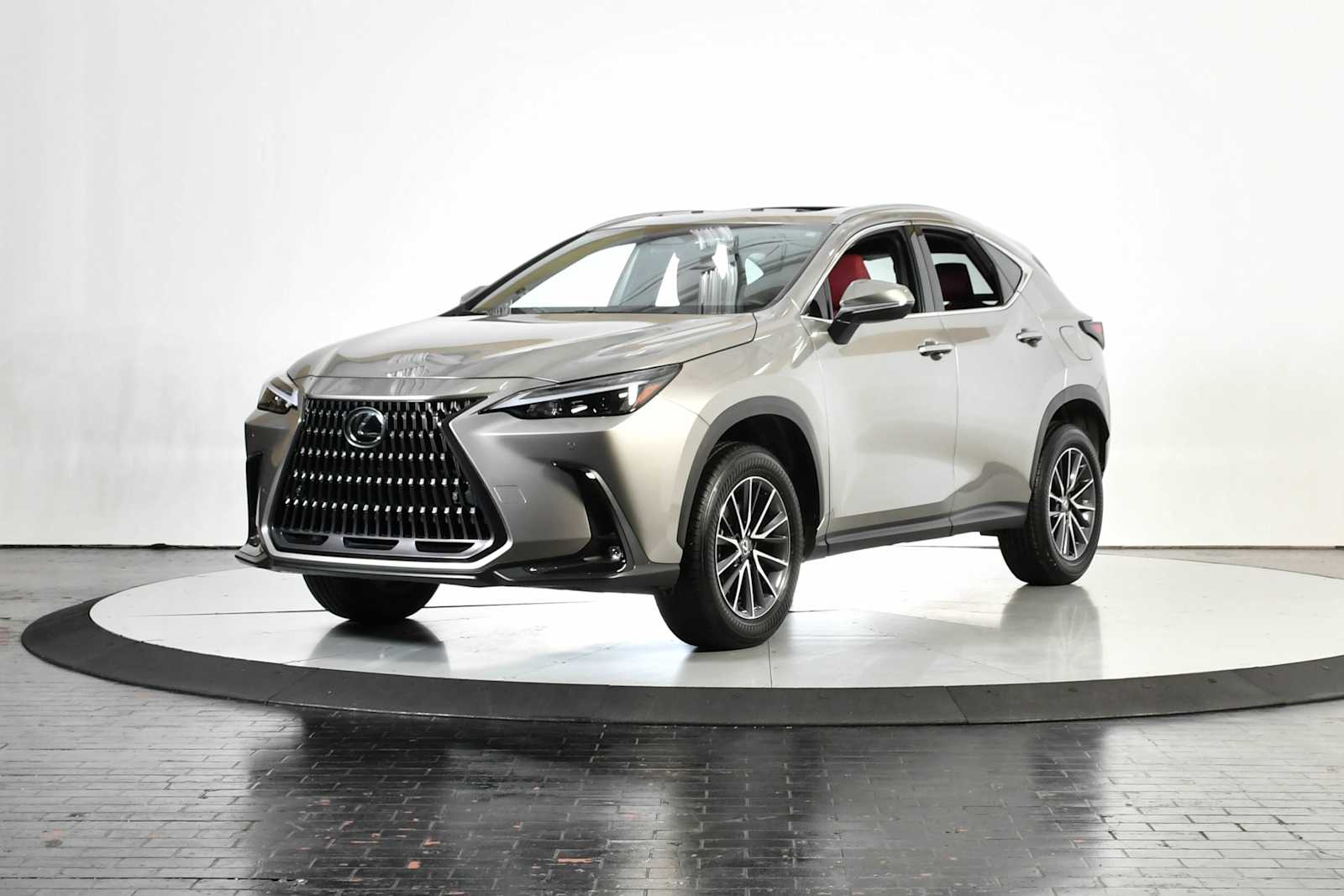 2025 Lexus NX 250