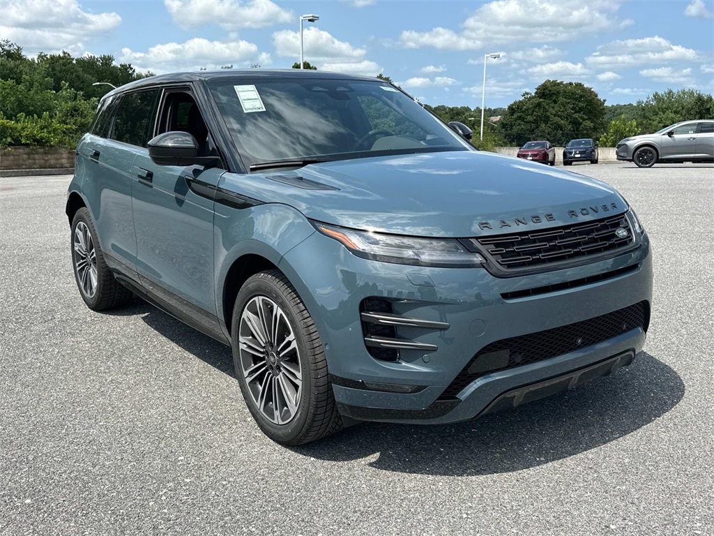 2026 Land Rover Range Rover Evoque Dynamic SE photo 11