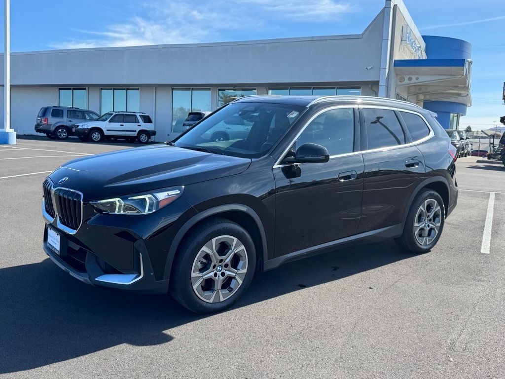 2023 BMW X1 28i