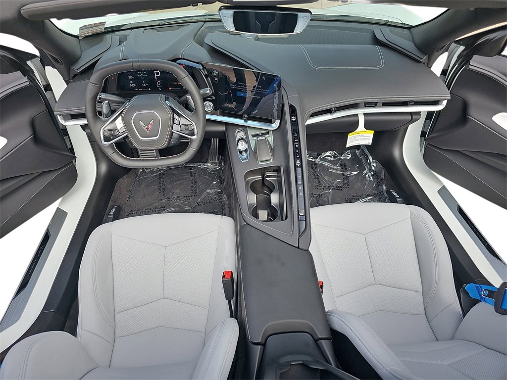 2025 Chevrolet Corvette Stingray 1LT photo 9
