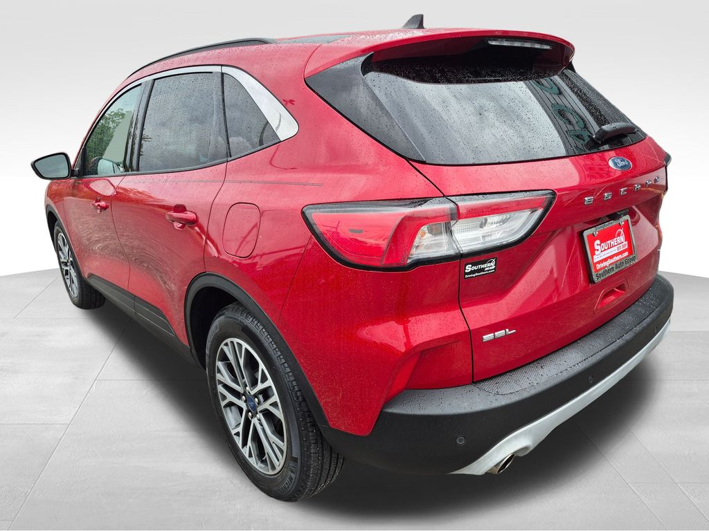 2020 Ford Escape SEL photo 4