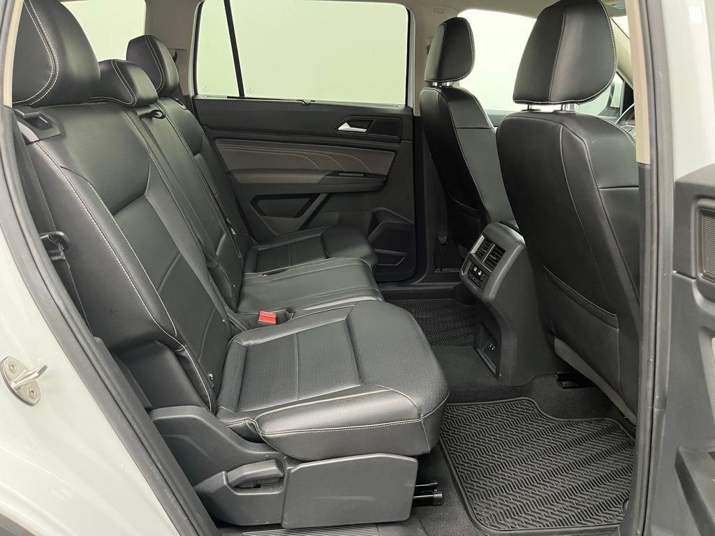 2021 Volkswagen Atlas V6 SE Technology photo 32